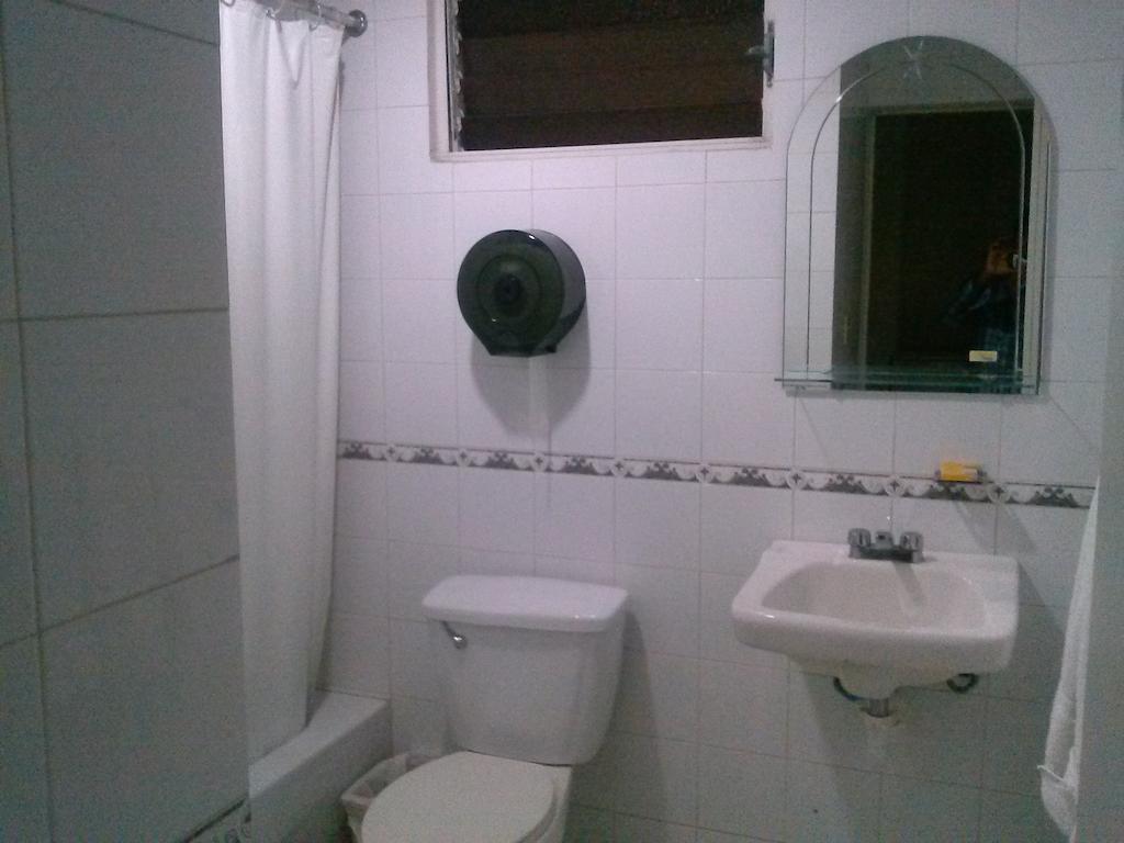 Apartahotel Jardines Metropolitanos Santiago De Los Caballeros Kamer foto