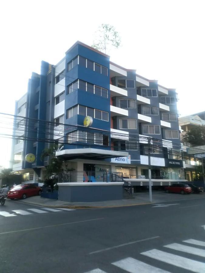 Apartahotel Jardines Metropolitanos Santiago De Los Caballeros Buitenkant foto